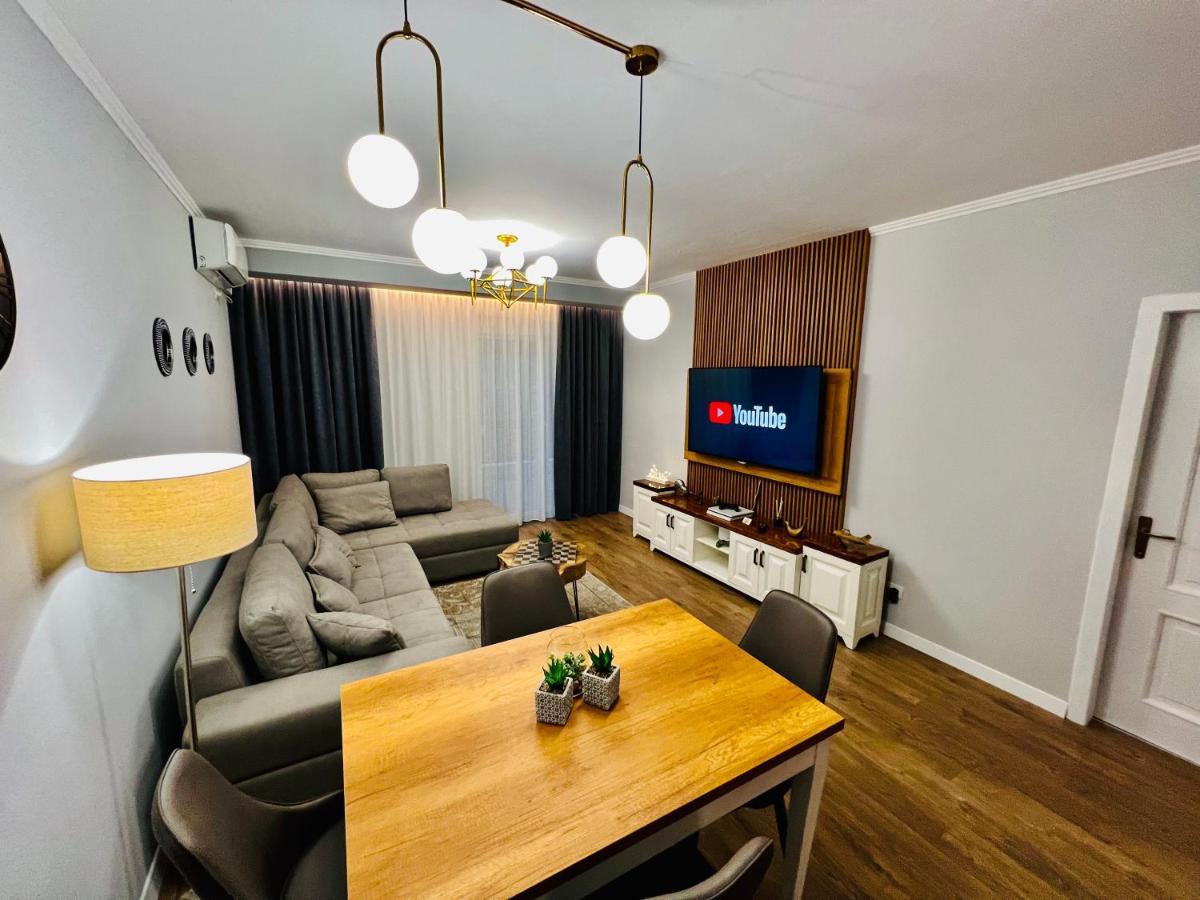 Luxury Apartaments Tirana Buitenkant foto