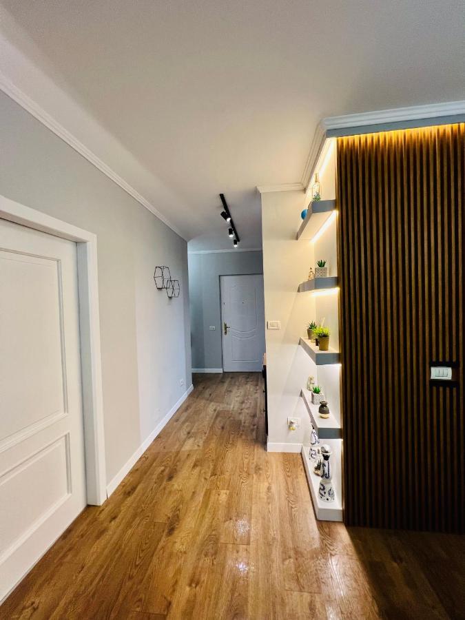 Luxury Apartaments Tirana Buitenkant foto