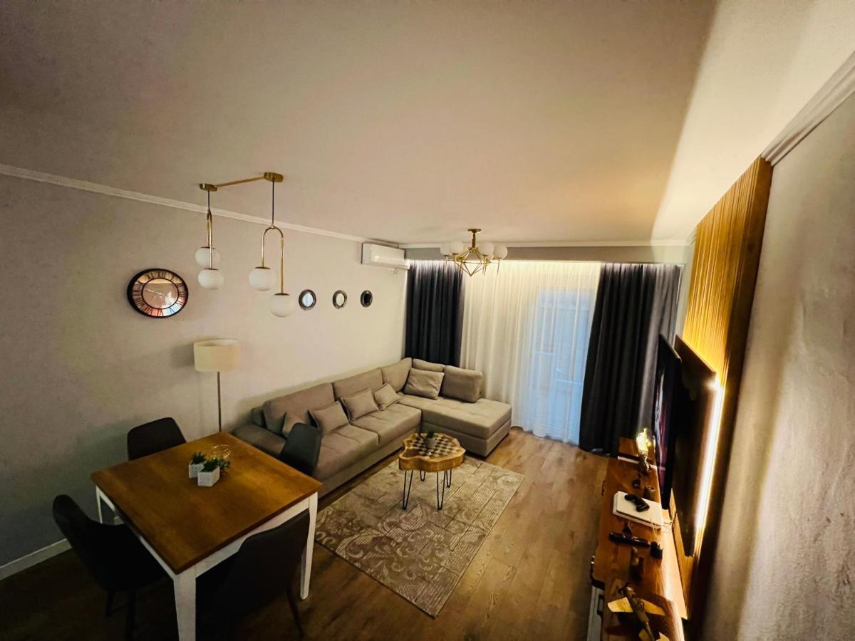 Luxury Apartaments Tirana Buitenkant foto